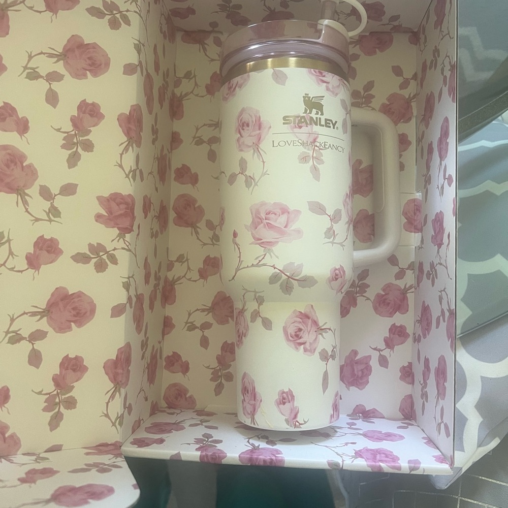 Stanley Pink Rose Travel Mug